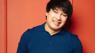 "Не проходите мимо". Беркут спел с уличным музыкантом