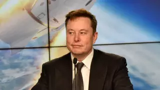 Акционеры Twitter подали в суд на Илона Маска