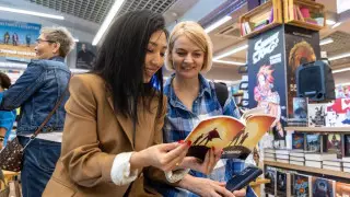 Презентована книга о дружбе наставников с подростками из детских домов Казахстана