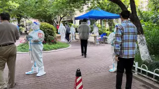 Ограничительные меры против COVID-19 ослабили в Шанхае