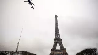 Во Франции начался второй тур выборов президента