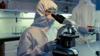 Сенатор ответил на заявления зарубежных политиков о казахстанских биолабораториях