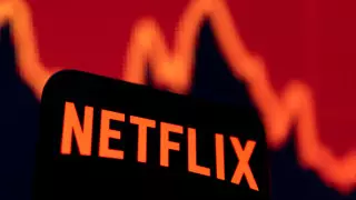 Акционеры подали в суд на Netflix