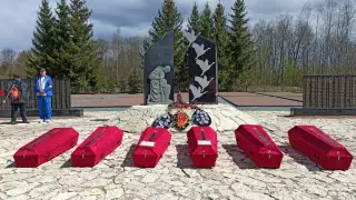 Навсегда 18-летний: Останки казахстанского воина перезахоронили в России