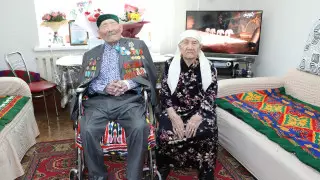 95-летнего ветерана ВОВ и отличившихся сотрудников поздравил Марат Тулебаев