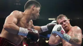 Видео полного боя, или как Бивол победил Канело