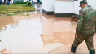 Дождевые воды затопили улицы и дома в Туркестанской области