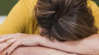 Директора школы наказали за сбор денег с учителей в Мангистауской области