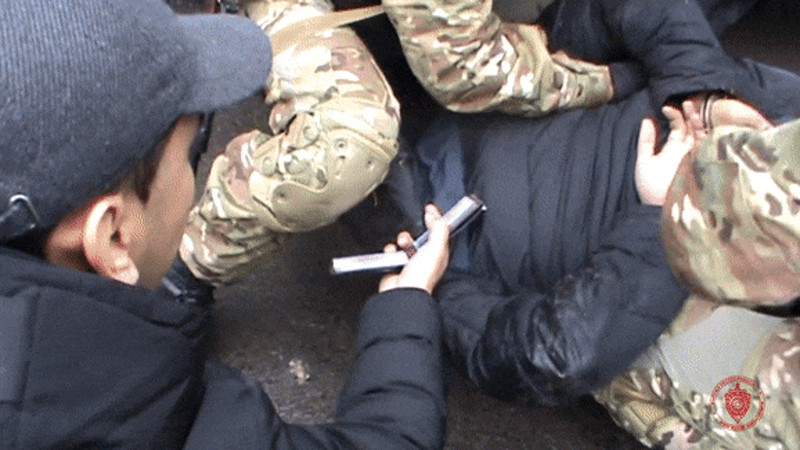 Кадры из видео