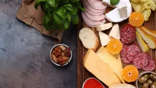 Чиновнице, возившей продукты главспецу Кызылординского Департамента юстиции, отказали в досрочном снятии дисвзыскания