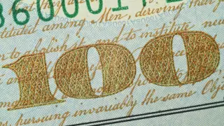 Курс доллара понизился до 425 тенге