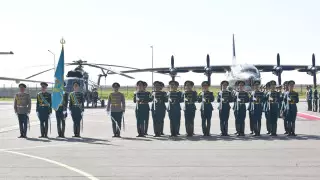 У казахстанских гвардейцев появилось два новых вертолета