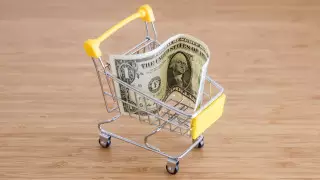 Назван официальный курс доллара на 1 июня