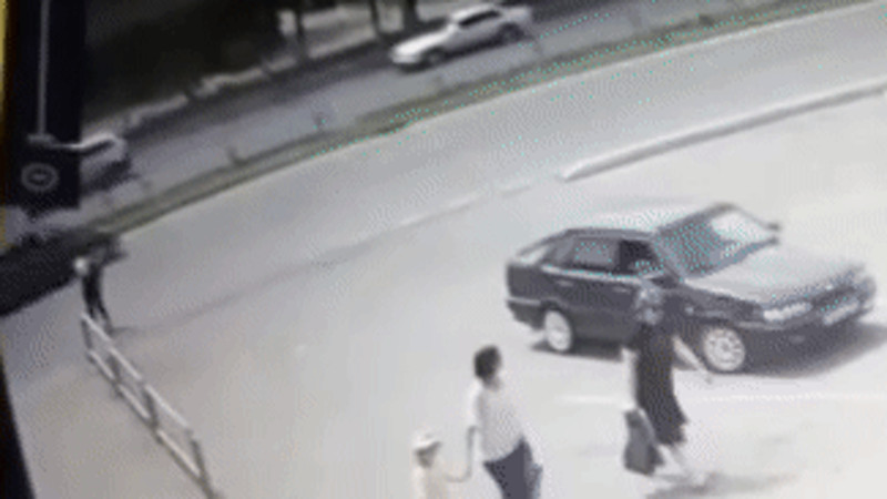 Кадры из видео