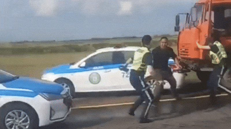 Кадры из видео