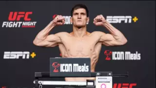 Боец казахстанской команды одержал шестую победу в UFC