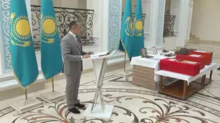 Российские поисковики передали останки трех погибших в ВОВ казахстанцев