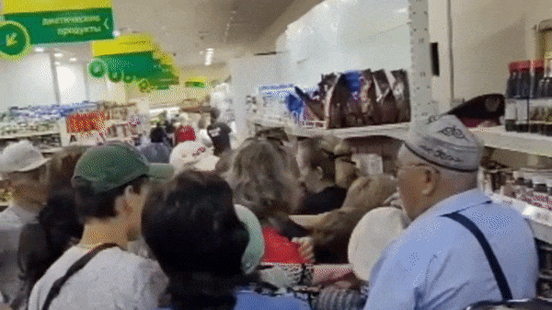 Кадры из видео