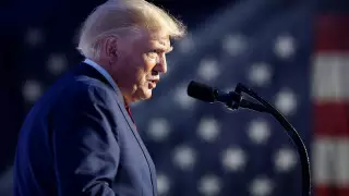 Трамп посетит Вашингтон впервые после окончания президентского срока - СМИ