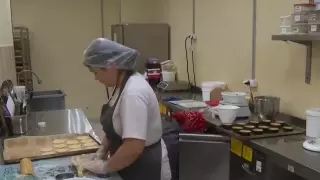 Массовое банкротство грозит бизнесменам в Казахстане из-за цен на сахар