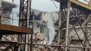 Кровля цеха обрушилась на "КазАзоте" в Актау