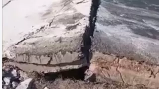 "КазАвтоЖолу" рекомендовали освободить директора филиала в Туркестанской области от должности из-за плохих дорог