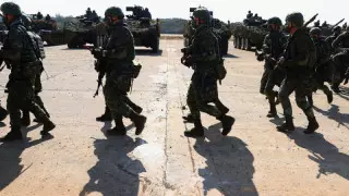 Китай в рамках учений направил к Тайваню 20 самолетов и 14 кораблей