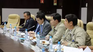 Министр Мусин встретился с новым главой "Роскосмоса"