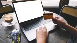 "Кредитная зависимость": какие эмоции испытывают казахстанцы при получении займа