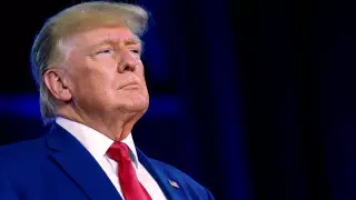 Части документа об обыске в резиденции Трампа могут обнародовать в США