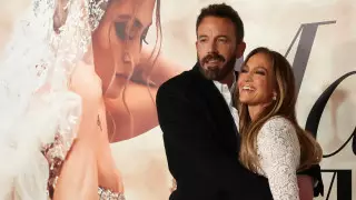 Любовь или брак по расчету? Нумеролог о свадьбе Дженнифер Лопес