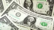 Названы официальные курсы доллара и рубля на 25 августа