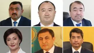 Шесть новых сенаторов принесли присягу