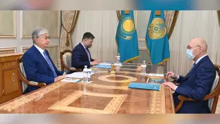 Токаев принял управляющего МФЦА Келимбетова