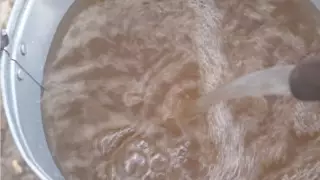 Сельчане в Абайской области вынуждены пить грязную воду