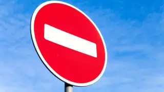 О перекрытии нескольких улиц предупредили в полиции Алматы