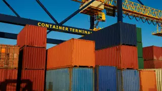 ЕС ищет чрезвычайные полномочия для преодоления кризиса поставок товаров