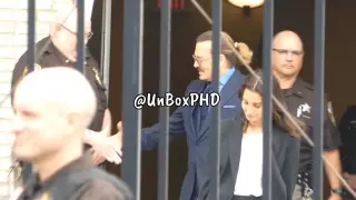 Джонни Депп закрутил роман с адвокатом, которая защищала его в суде