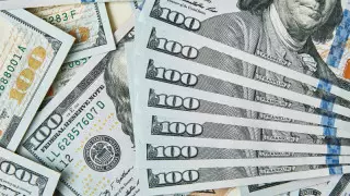 Безработицей оправдывался на суде торговец фальшивыми долларами и наркотиками из Шымкента