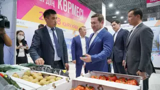 Аким Шымкента встретился с представителями бизнес-сообщества