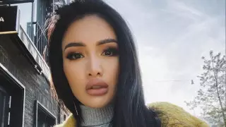 Официально невеста: Айжан Байзаковой надели сережки