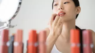 Три причины, почему макияж старит. Не повторяйте эти ошибки