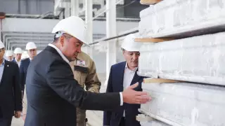 Габит Сатмагамбетов запустил завод железобетонных изделий