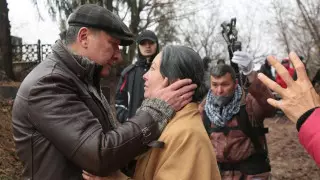 "Фильм их потряс". Что известно о картине "Мама, я живая!", победившей в Каннах