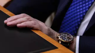 В АФМ ответили на рассылку о задержании сотрудника ДЭР с пистолетом