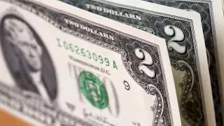 Курс доллара упал на 5,5 тенге