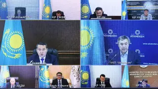 Премьер Смаилов: надо "чистить" законодательство