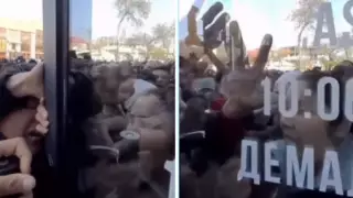 Давка в Шымкенте попала на видео