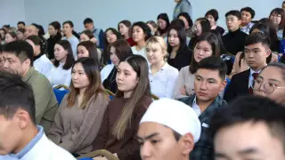 Стипендии студентов будут увеличены в 2 раза - программа Токаева