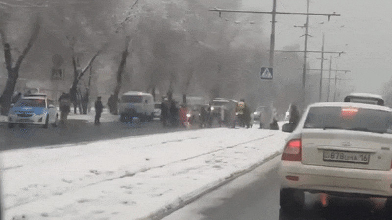 Кадры из видео